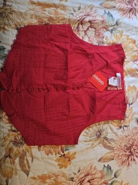 Red Sleeveless Button-Front Blouse